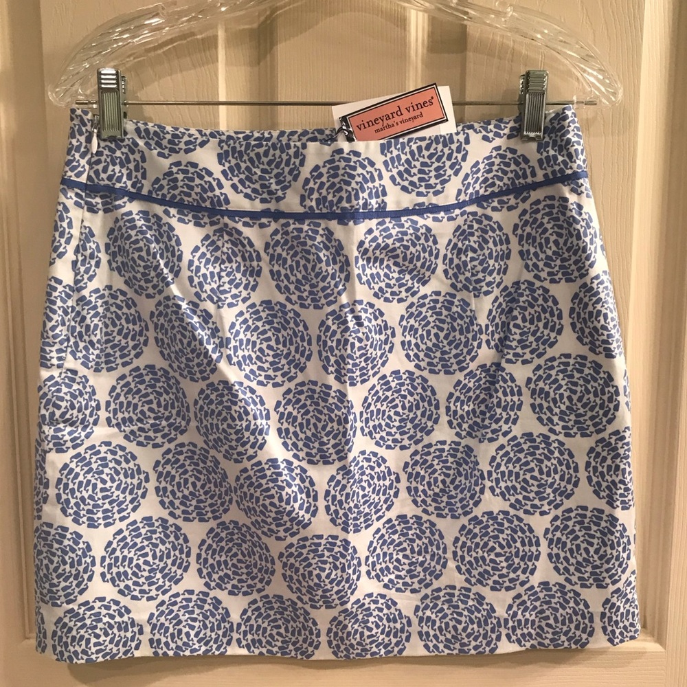 NWT Vineyard Vines size 6 skirt